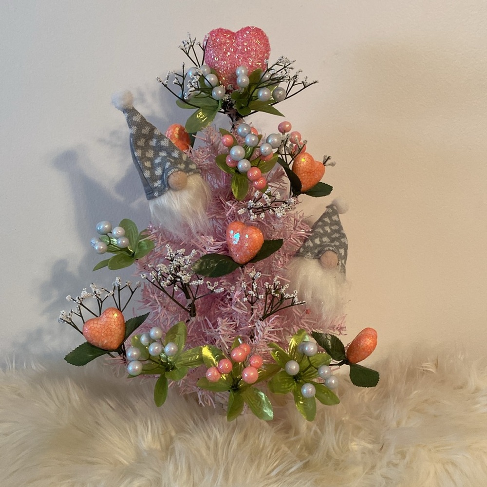 Pink Gnome Heart Tree